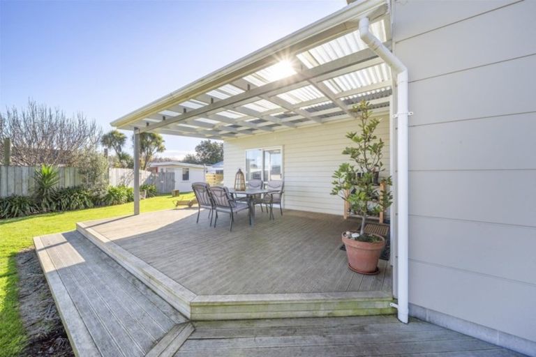 Photo of property in 4 Ohawe Terrace, Ohawe, Hawera, 4671
