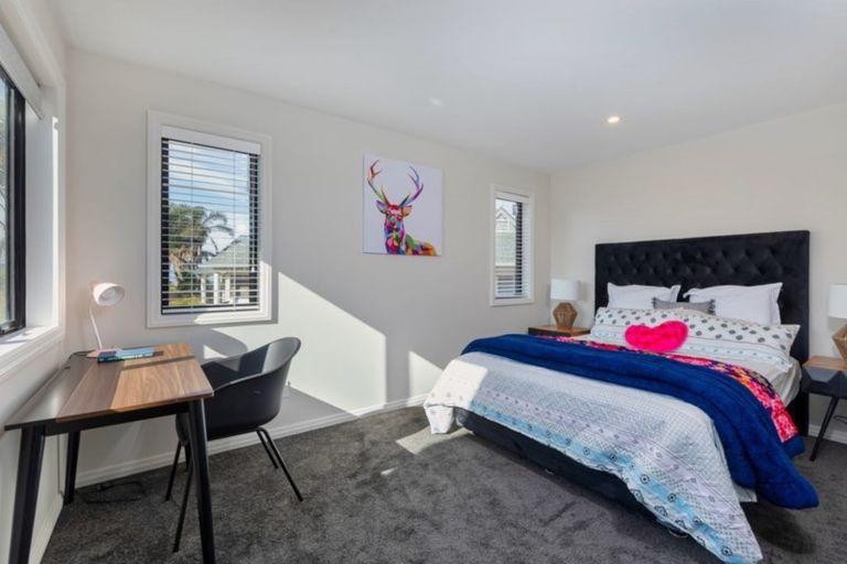 Photo of property in 13 Turret Lane, Hobsonville, Auckland, 0616