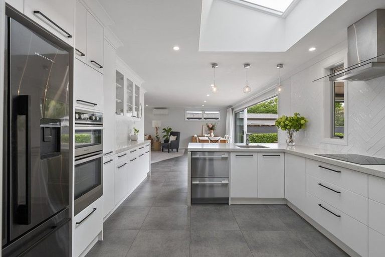 Photo of property in 467 Ruahine Street, Terrace End, Palmerston North, 4410