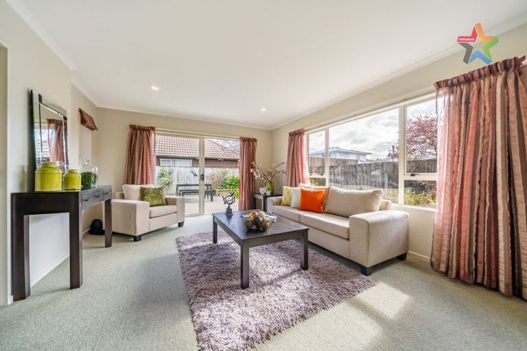 Photo of property in 19 Richmond Grove, Woburn, Lower Hutt, 5010