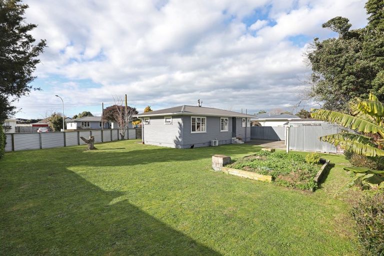 Photo of property in 9 Oriana Place, Highbury, Palmerston North, 4412
