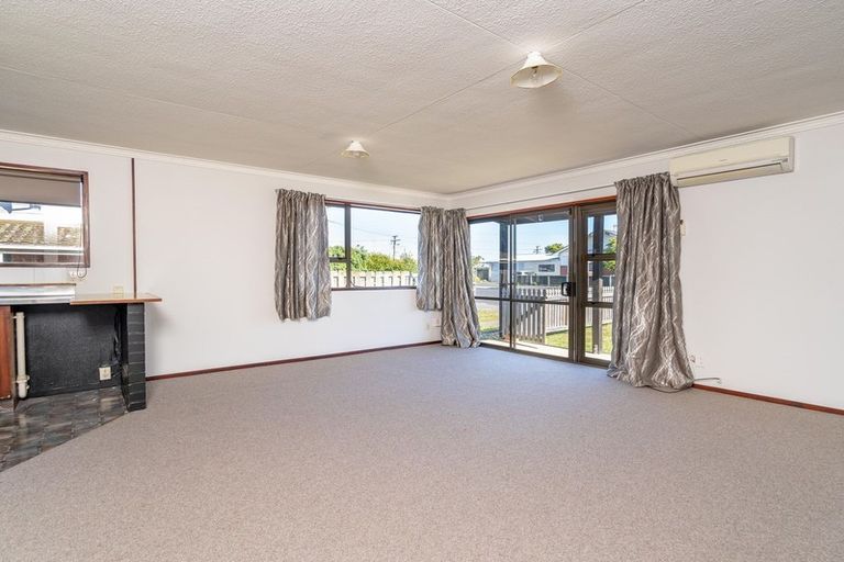 Photo of property in 9b Tay Street, Mosgiel, 9024