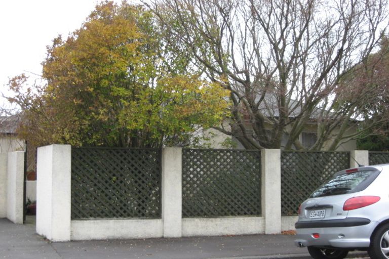 Photo of property in 136 Bristol Street, St Albans, Christchurch, 8014