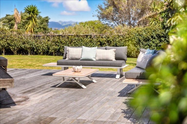 Photo of property in 446 Oceanbeach Road, Mount Maunganui, 3116