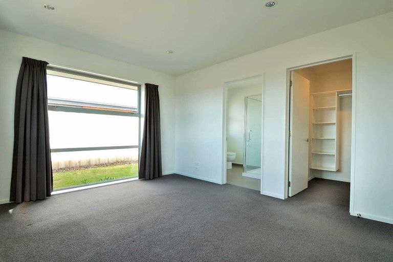 Photo of property in 129 Infinity Drive, Pegasus, 7612