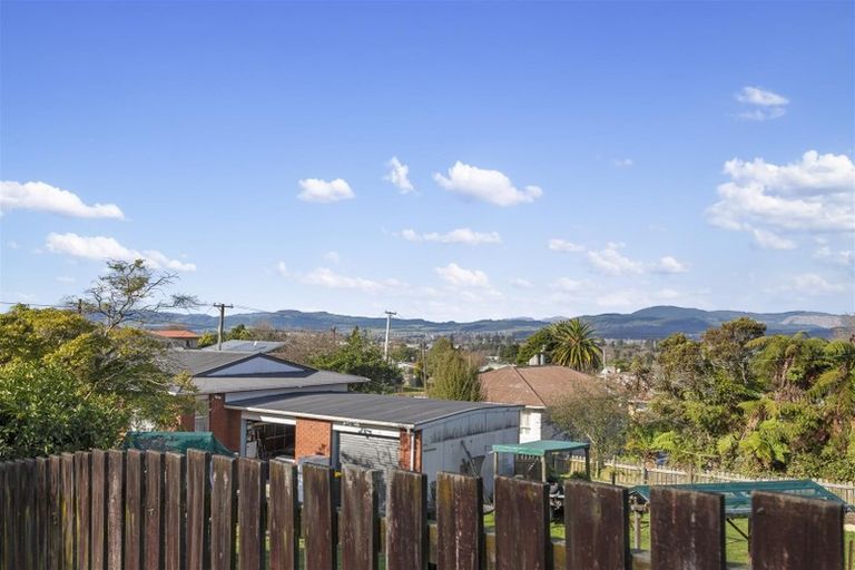 Photo of property in 50 Turner Drive, Western Heights, Rotorua, 3015