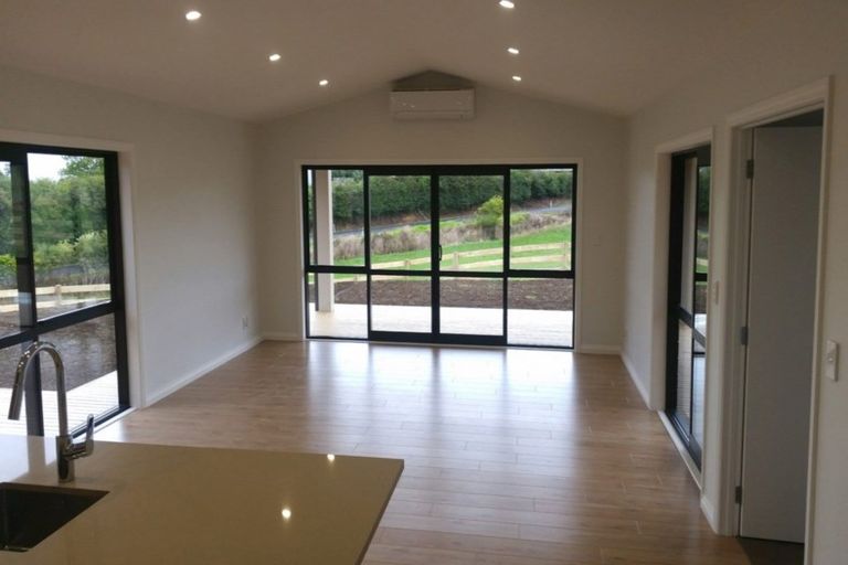 Photo of property in 137a Hunt Road, Pukekawa, Tuakau, 2696