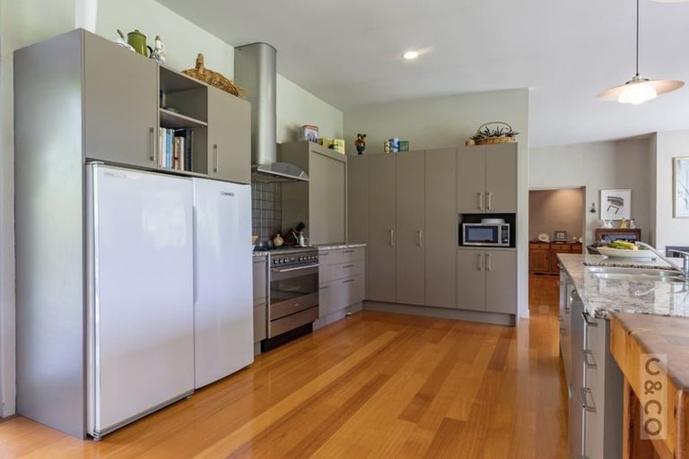 Photo of property in 589 Inland Road, Helensville, 0875