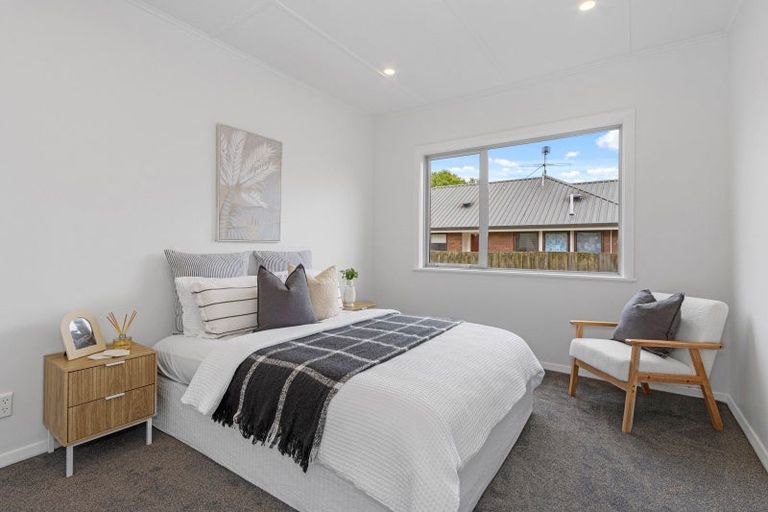 Photo of property in 16 Garvins Road, Hornby, Christchurch, 8042