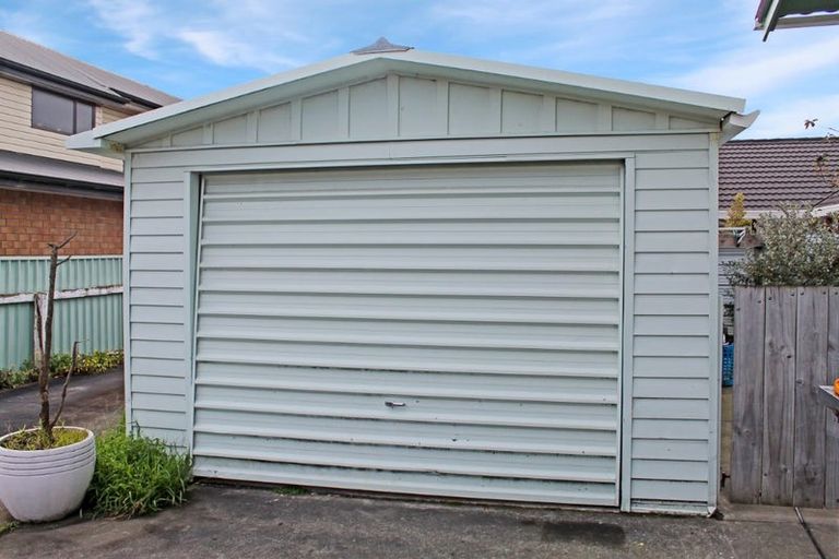 Photo of property in 177a Cook Street, West End, Palmerston North, 4410