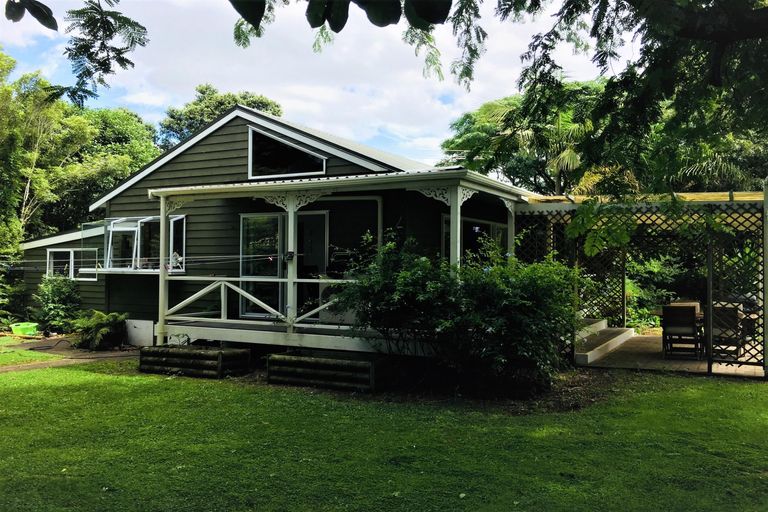 Photo of property in 16 Kendall Road, Kerikeri, 0230