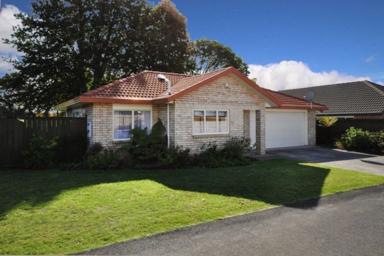 Photo of property in 23 Muirfield Street, Wattle Downs, Auckland, 2103