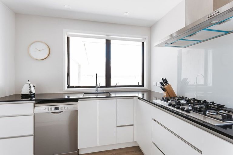 Photo of property in 22 Stingray Drive, Omokoroa, 3114