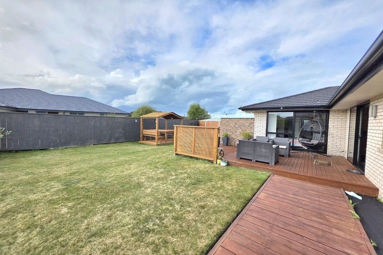Photo of property in 35 Keene Drive, Bell Block, New Plymouth, 4312