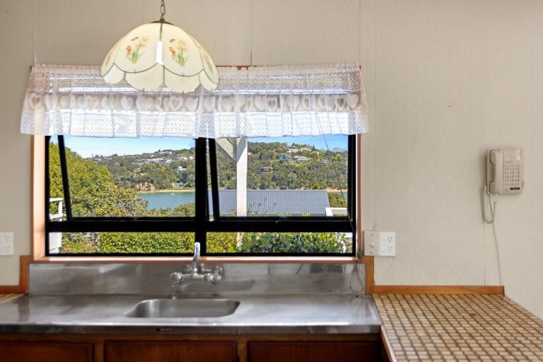 Photo of property in 38 Okiato Road, Okiato, Russell, 0272