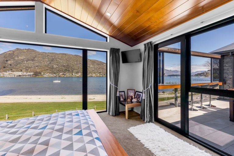 Photo of property in 20 Shoreline Road, Frankton, Queenstown, 9300
