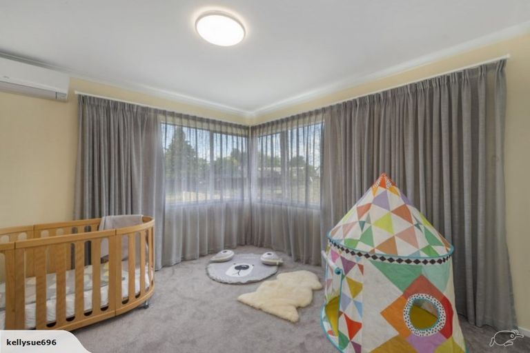 Photo of property in 14 Oakfield Crescent, Pukete, Hamilton, 3200