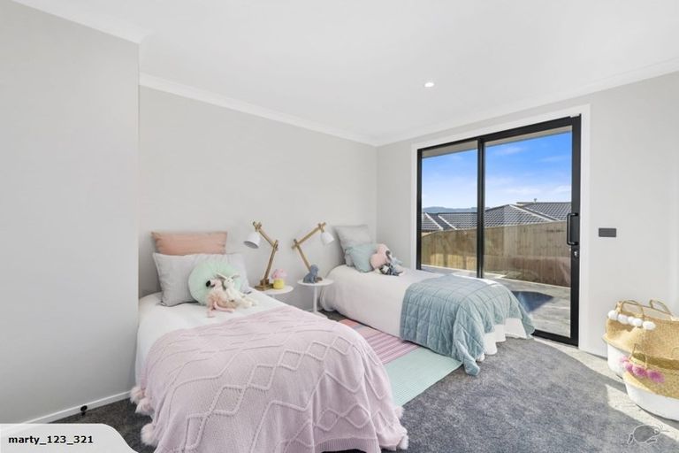 Photo of property in 13 Pacific View, Whitby, Porirua, 5024
