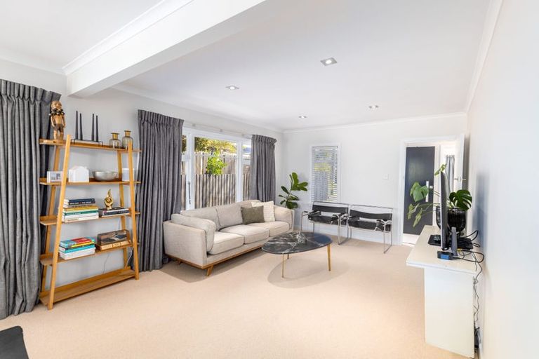 Photo of property in 20 Larnach Street, Waimairi Beach, Christchurch, 8083