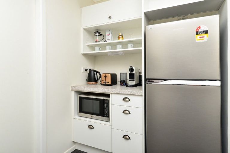 Photo of property in 24 Ranfurly Avenue, Fairfield, Hamilton, 3214