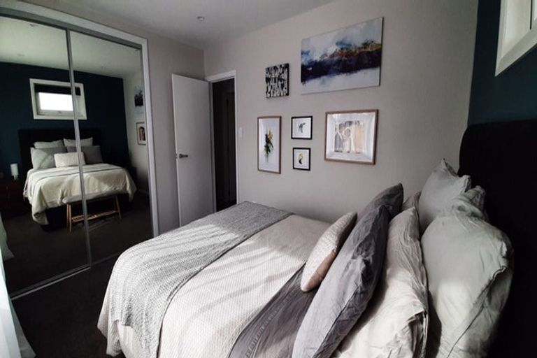 Photo of property in 12 Forest Road, Pinehaven, Upper Hutt, 5019