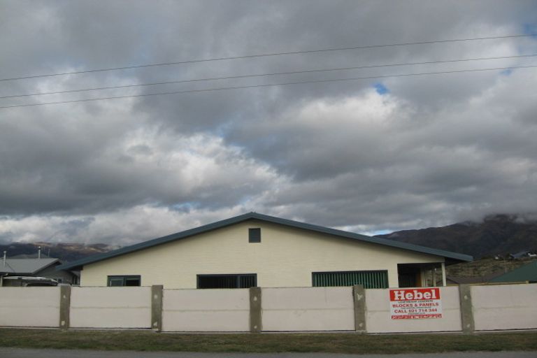 Photo of property in 183 Aubrey Road, Wanaka, 9305