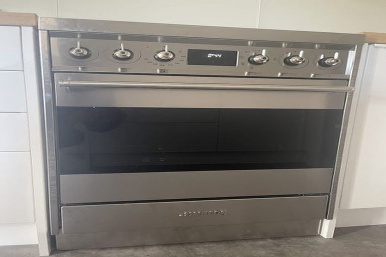 Photo of property in 8 Blackbridge Road, Wadestown, Wellington, 6012