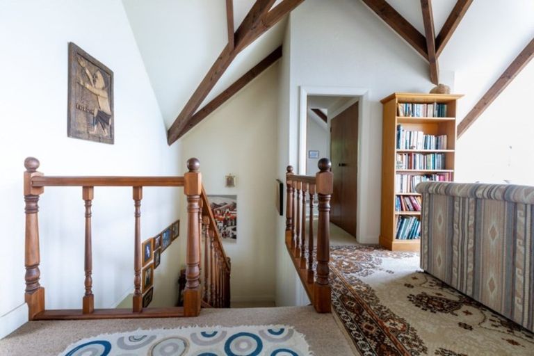 Photo of property in 31 Grenville Terrace, Moana, Nelson, 7011