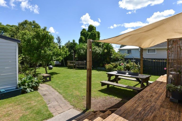 Photo of property in 29 Ross Crescent, Fairfield, Hamilton, 3214