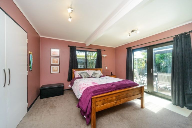 Photo of property in 436a Tremaine Avenue, Takaro, Palmerston North, 4410