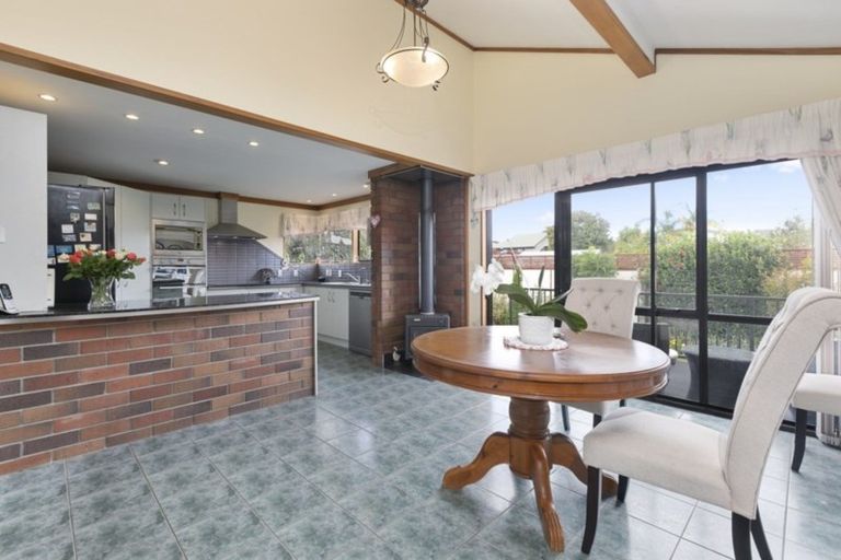 Photo of property in 10 Takahe Place, Matua, Tauranga, 3110