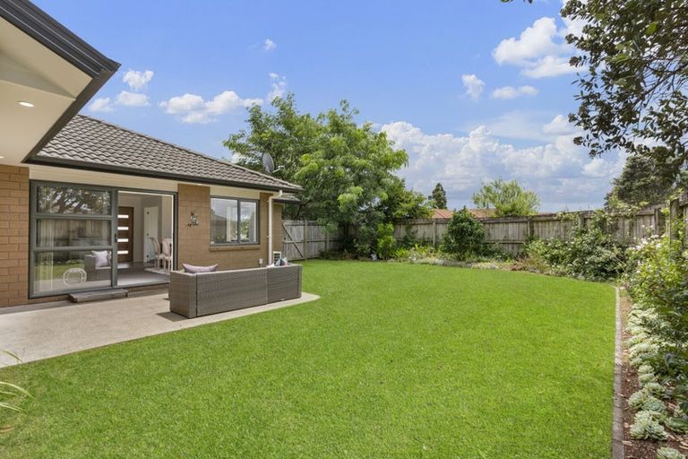 Photo of property in 1 Cathcart Close, Pukekohe, 2120