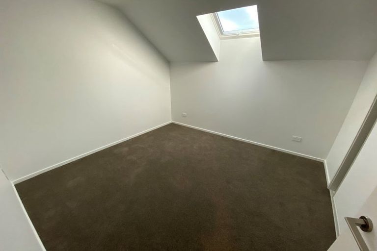 Photo of property in 1/23 Hills Road, Edgeware, Christchurch, 8013