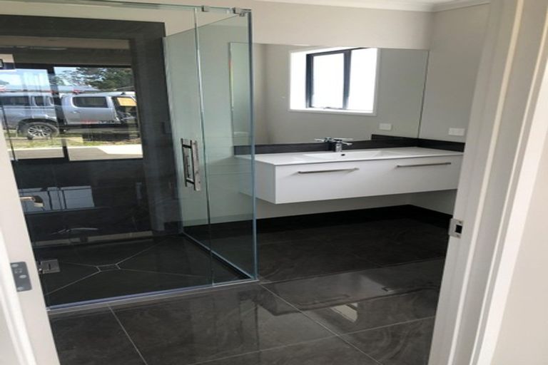 Photo of property in 14e Park Lane, Whitianga, 3510