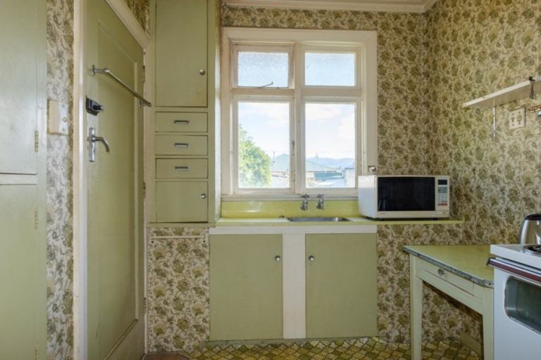 Photo of property in 128 Victoria Road, Saint Kilda, Dunedin, 9012