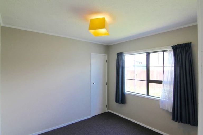 Photo of property in 57 Hollyford Drive, Clover Park, Auckland, 2105