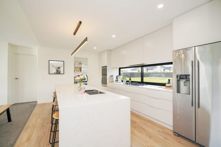 Photo of property in 6 Chatham Rise, Seaward Bush, Invercargill, 9812