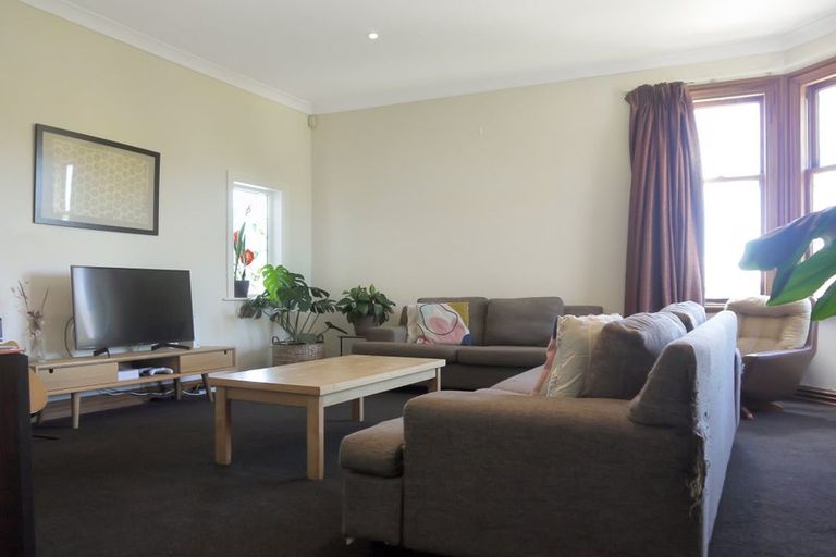 Photo of property in 33 Reuben Avenue, Brooklyn, Wellington, 6021