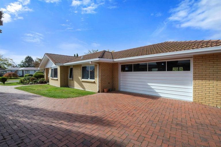Photo of property in 19 Westminster Drive, Owhata, Rotorua, 3010