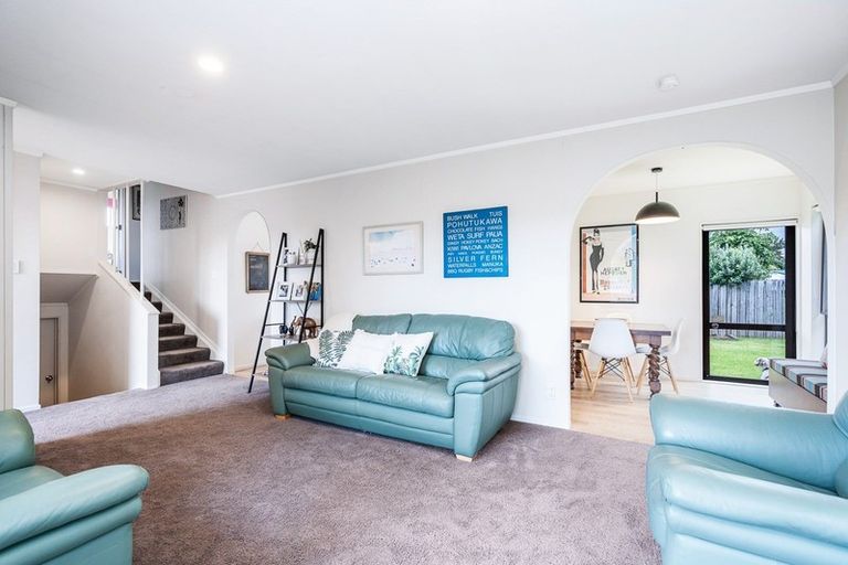 Photo of property in 1b Takahe Street, Tikipunga, Whangarei, 0112