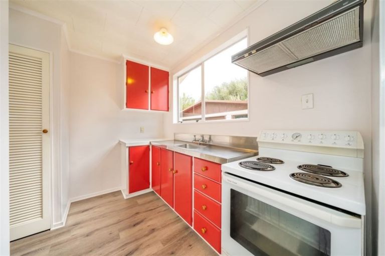 Photo of property in 51b Gemstone Drive, Birchville, Upper Hutt, 5018