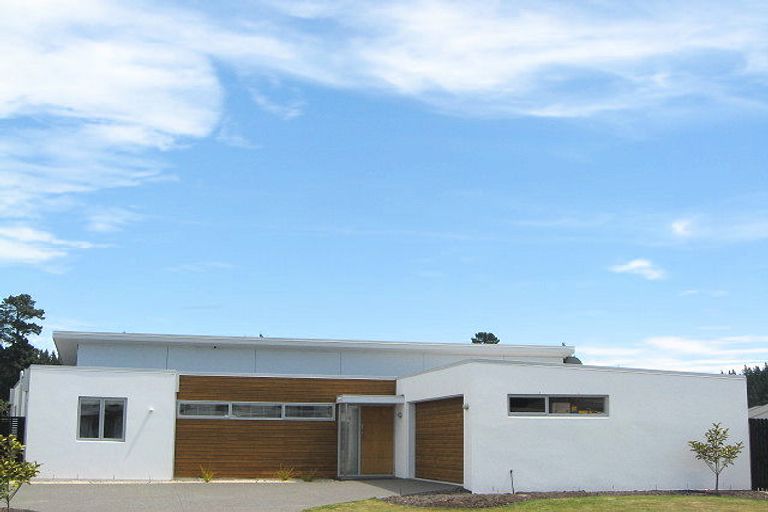 Photo of property in 67 Eastwood Rise, Waimairi Beach, Christchurch, 8083