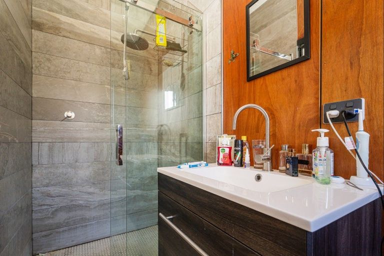 Photo of property in 44 Centennial Drive, Whitianga, 3510