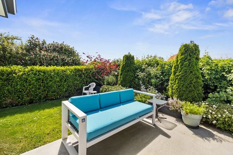 Photo of property in 39 Oxford Street, West End, Timaru, 7910