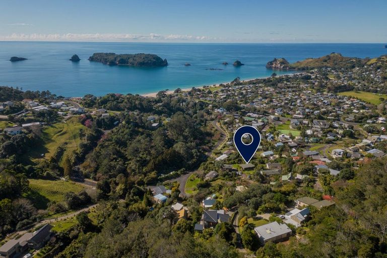 Photo of property in 3 Patricia Place, Hahei, Whitianga, 3591