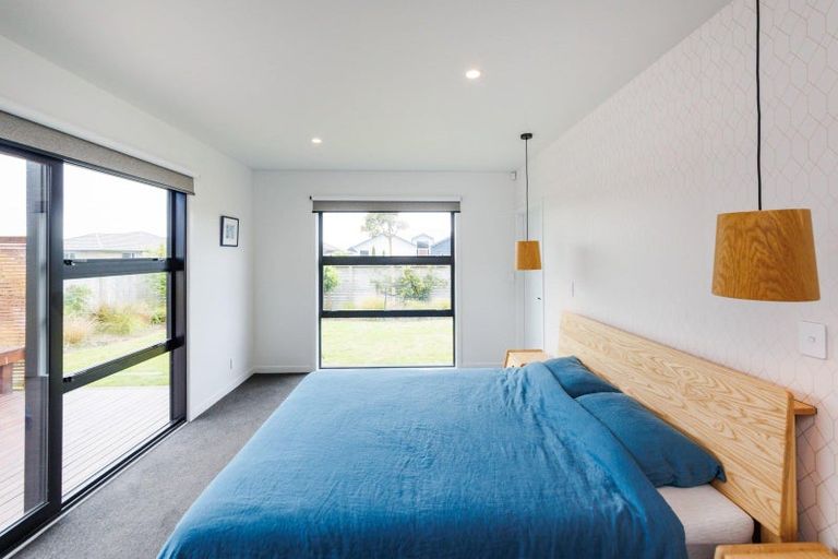 Photo of property in 3 Atlantic Drive, Fitzherbert, Palmerston North, 4410