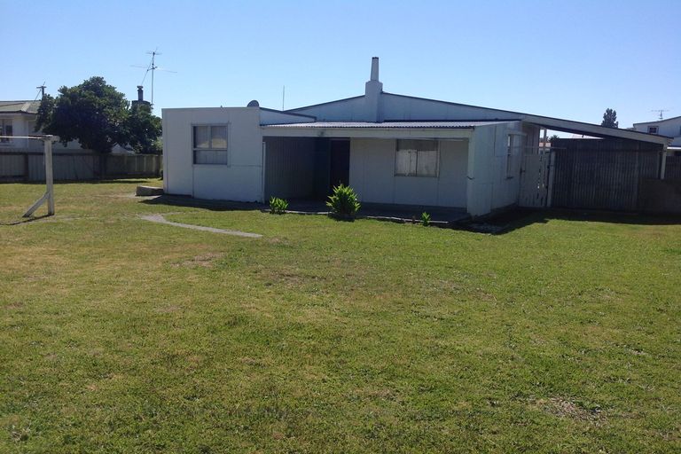 Photo of property in 25 Haldane Street, Elgin, Gisborne, 4010