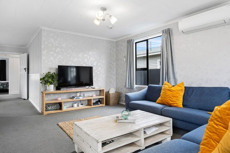 Photo of property in 106 Mackworth Street, Woolston, Christchurch, 8062