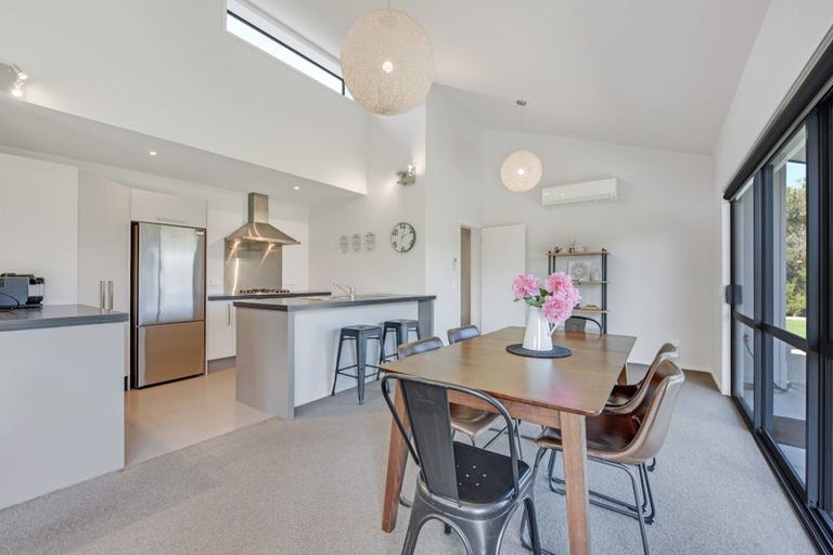 Photo of property in 44 Pine Hill Road, Ruby Bay, Upper Moutere, 7173