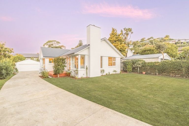 Photo of property in 9 Soleares Avenue, Mount Pleasant, Christchurch, 8081